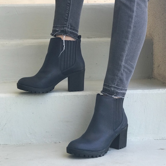 Navy Blue Bold Lug Sole Chunky Heel Ankle Booties - Picture 5 of 6